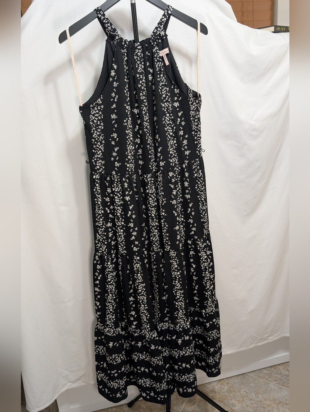 BCBG Generations Maxi Dress - Missing Belt